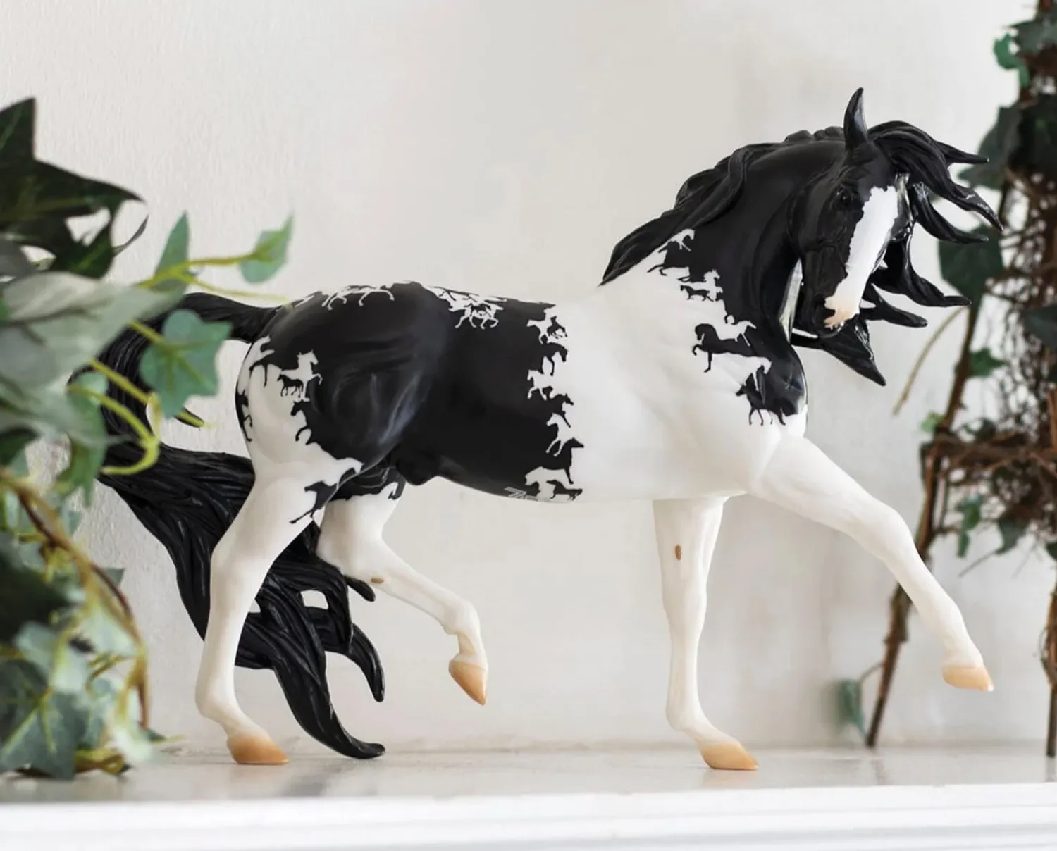 Best REEVES INTERNATIONAL Breyer® 75th Anniversary Spanish Horse