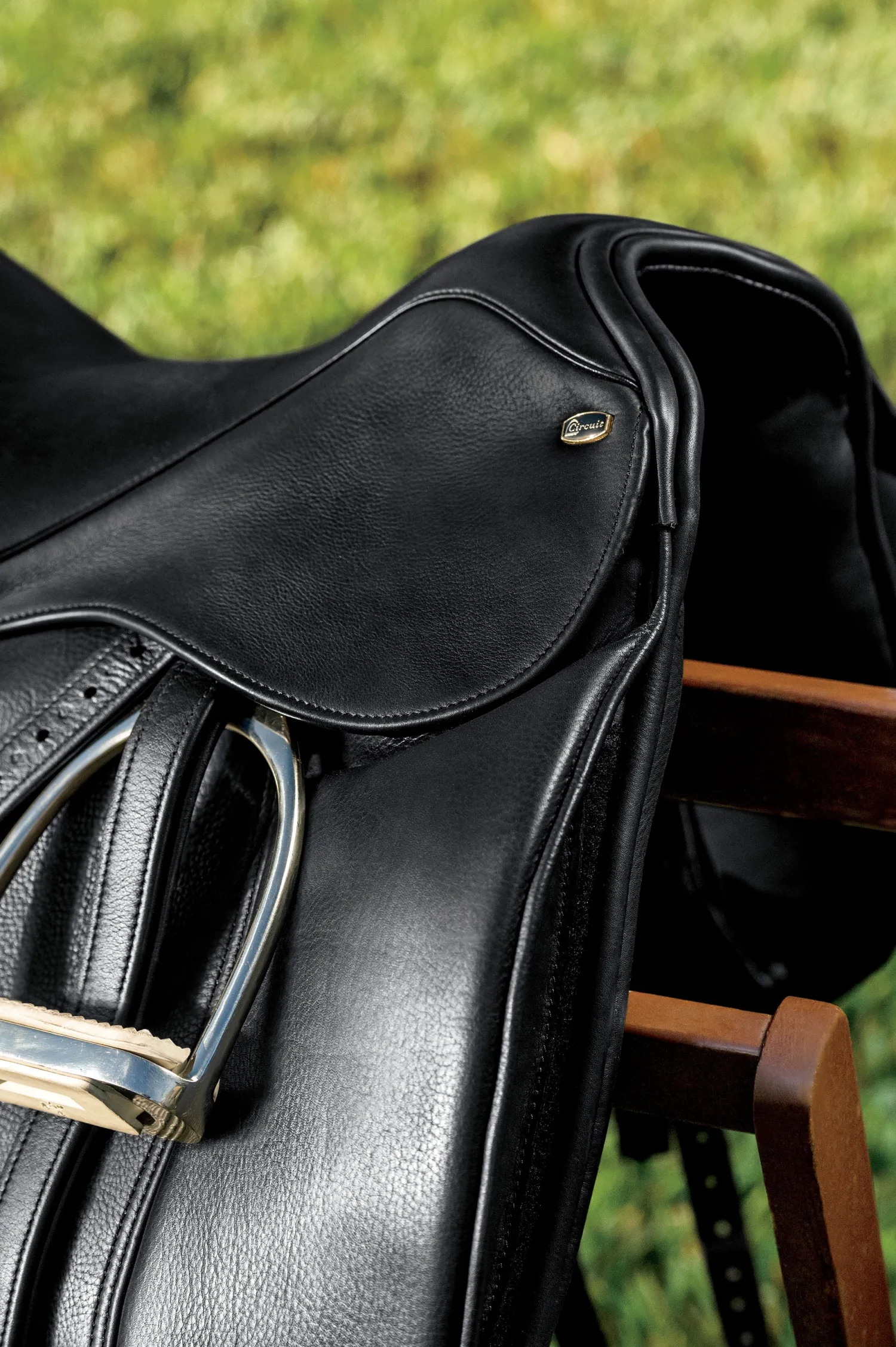 New CUEROS SANTA CRUZ Circuit™ Premier Dressage Saddle