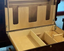 New PHOENIX WEST DS Hardwood Trunk with Bandage Lid