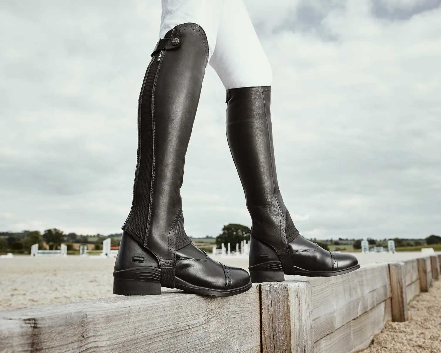 WEATHERBEETA Dublin® Evolution Rear-Zip Half Chaps