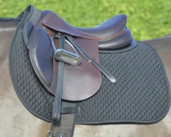Best EQUIFIT ® Essential Square Pad