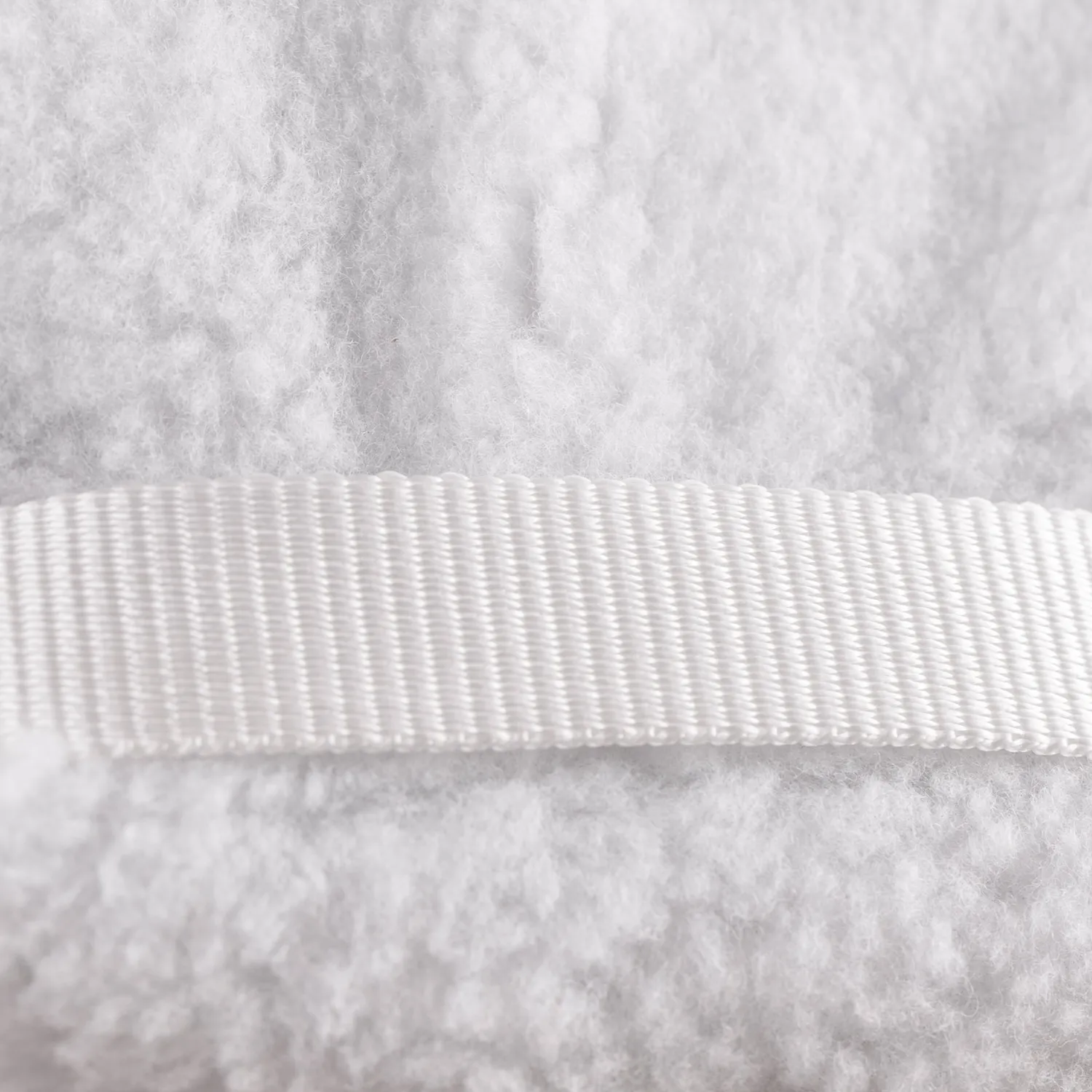 Sale EQUINAVIA Eidsvoll Classic Fleece Show Pad White