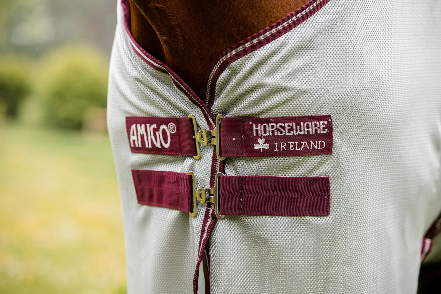 New HORSEWARE ® Ireland Amigo® Bug Buster® with No-Fly Zone™ Silver/Burgundy