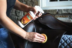 New ANIMAL HEALTH INT Leather Therapy® Wash