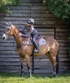 Clearance HORSE HEALTH TRADE LeMieux® Loire Satin Classic Close Contact Square
