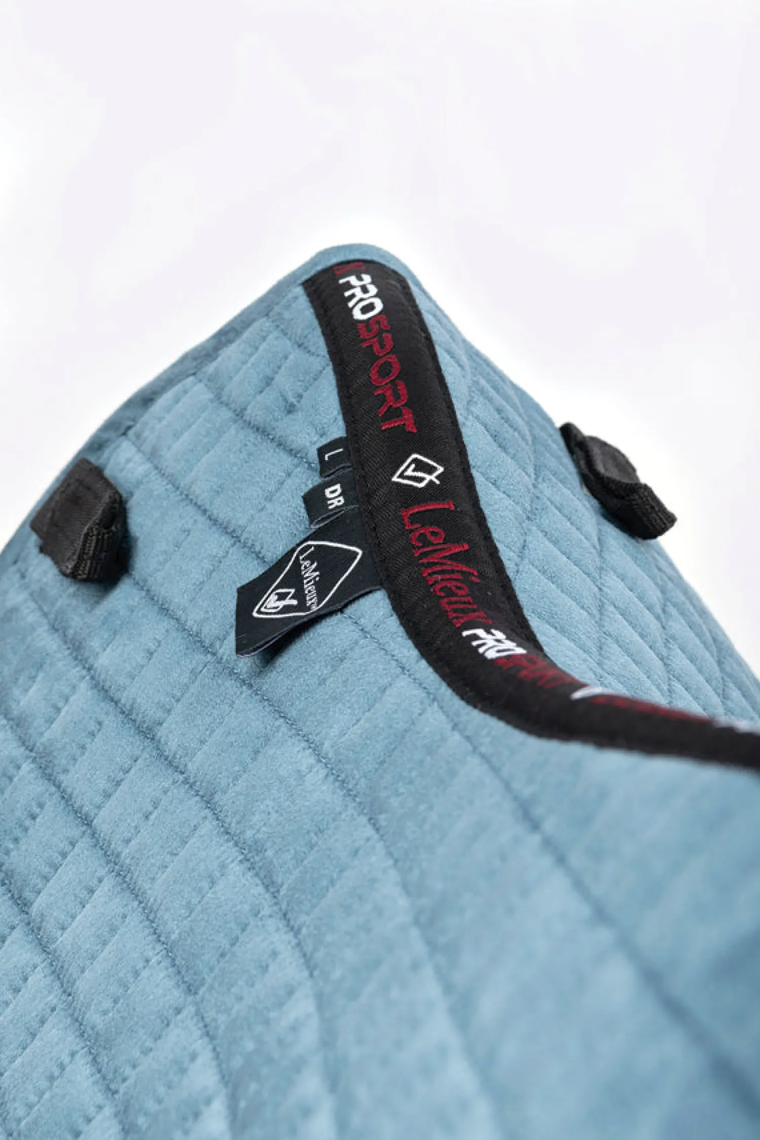 Outlet HORSE HEALTH TRADE LeMieux® Suede Dressage Square Pad