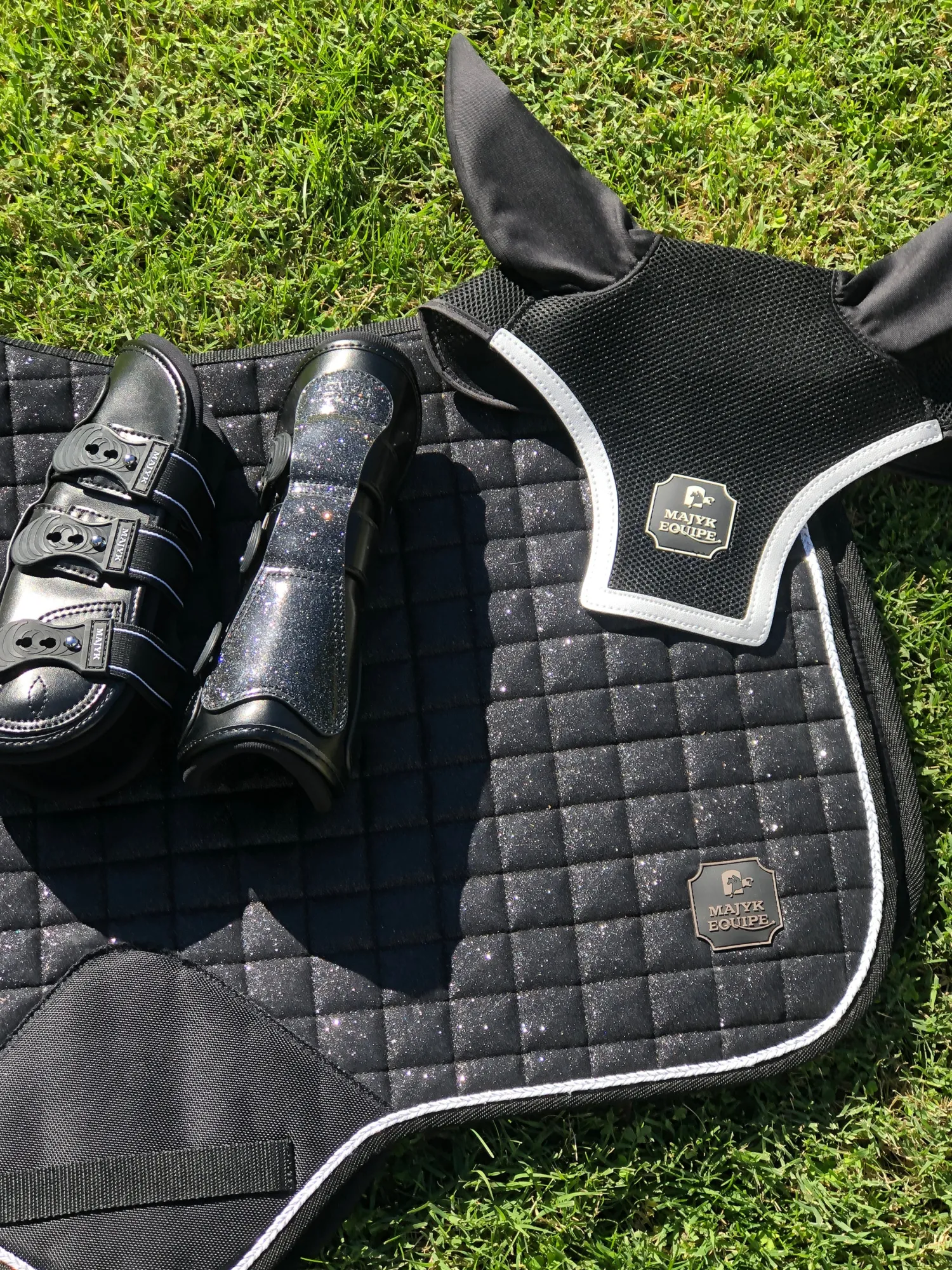 Hot MAJYK EQUIPE ® Estrella Sparkle Leather Tendon Boots Black/Sparkle